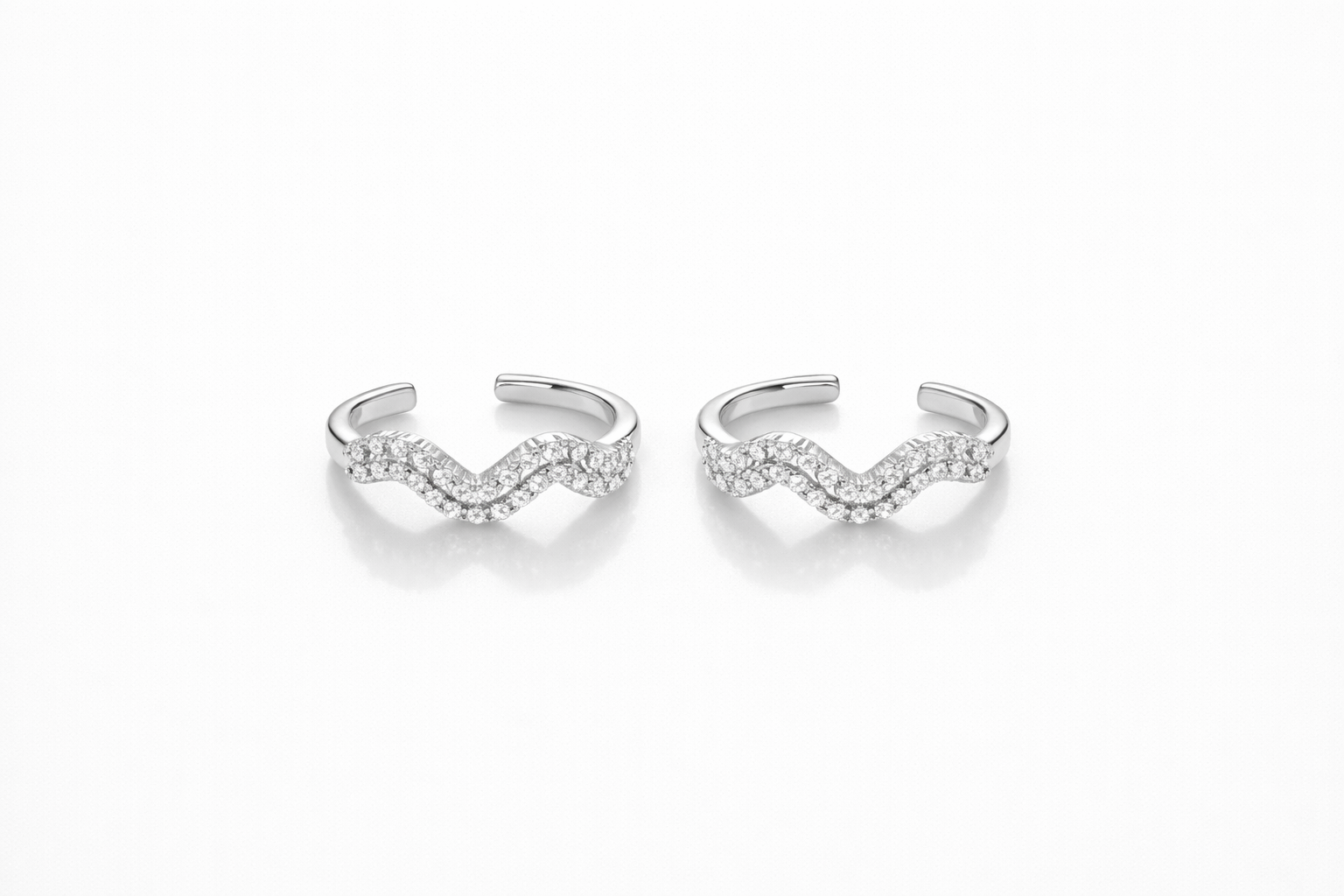 Sparkling Wave Design Silver Toe Ring for Elegant Style