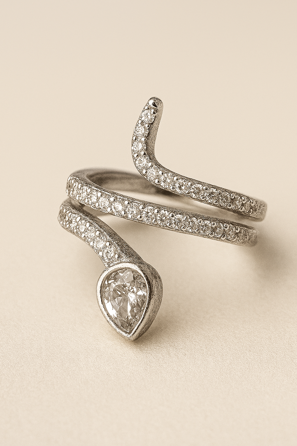 Dazzling Silver Crystal Wrap Ring for Statement Elegance - Image 3